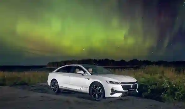 Новость VOYAH (НА ПУСТОМ БАКЕ. МЫ ИСПЫТАЛИ НОВЫЙ VOYAH PASSION EVR РОССИЙСКОЙ СБОРКИ)